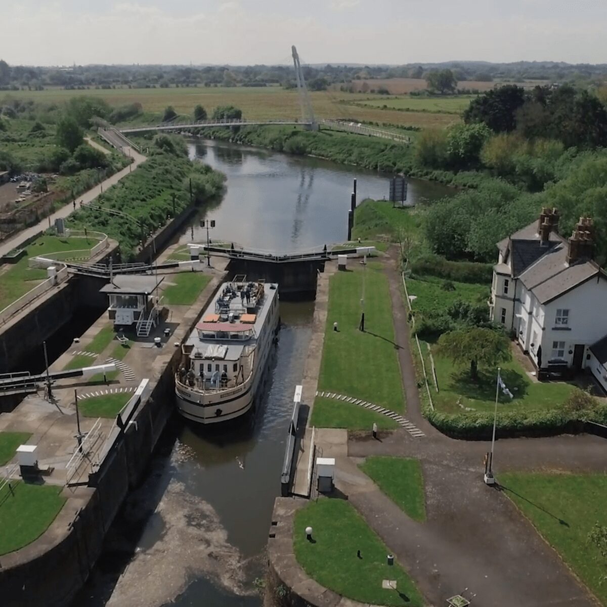 The Ring: Social Media Film for the Canal and River Trust